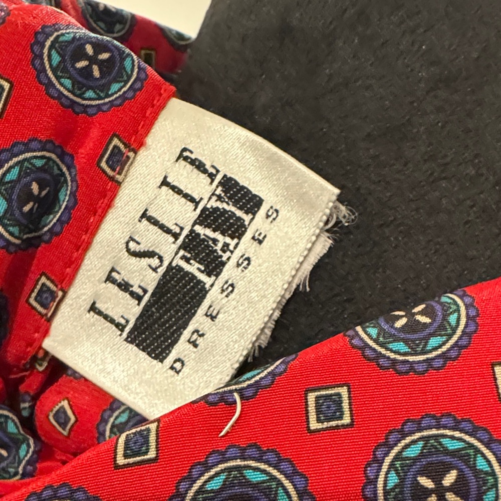 Vtg Leslie Fay  Red Patterned Dress - Picture 4 of 13